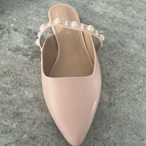NIB. Copper Key rose pink “Dottie” flat mule 8.5 Wide